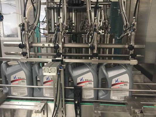 シナイダーまたはパナソニック電子要素によるセルボモーターによる圧縮またはスクリューキャピングモノブロックフィラーキャッパーマシン