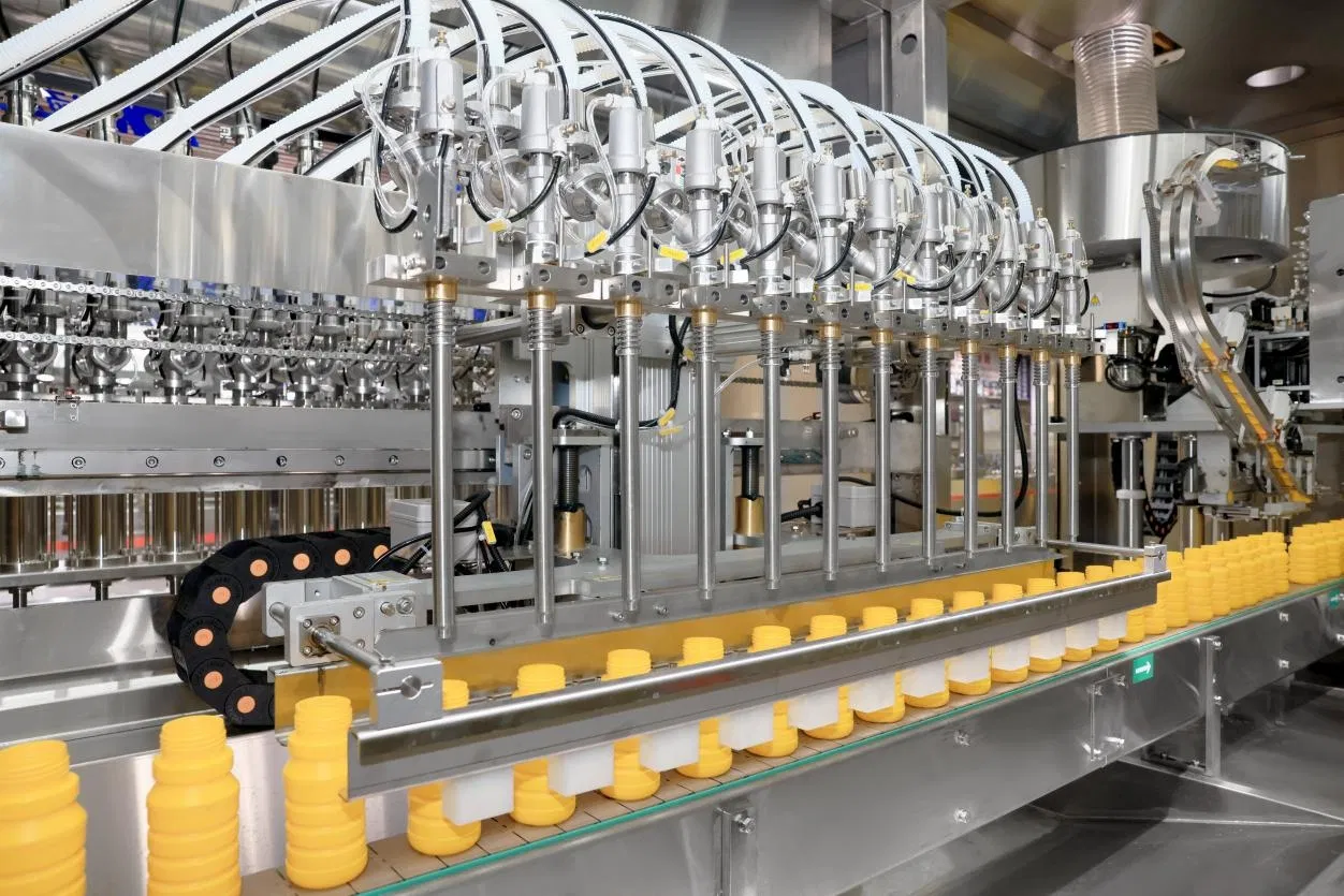 1L-5L 食用油調味料油ソースジュース酢高速自動充填キャッピングおよび包装機 5