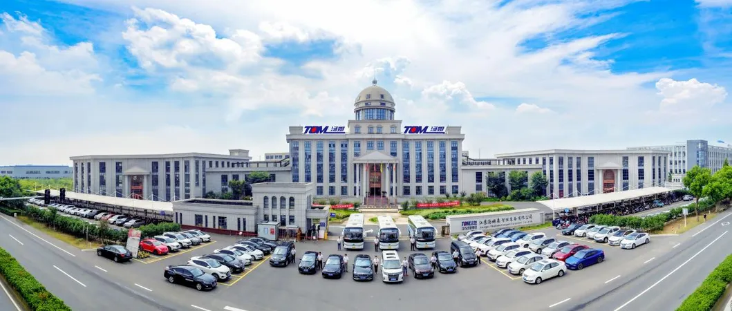 食品油とソースのための高度な1-5Lの詰め込み・蓋付け機械 6