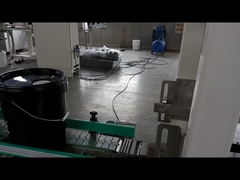 バケツのふたの押す機械